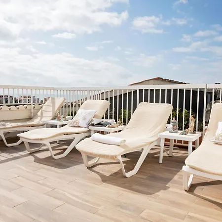 Cav阿普洛朵酒店